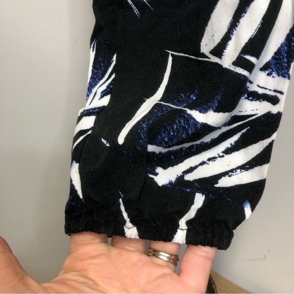 Fabletics Elaine Jumpsuit La Palma Print, size Xs - Picture 4 of 12